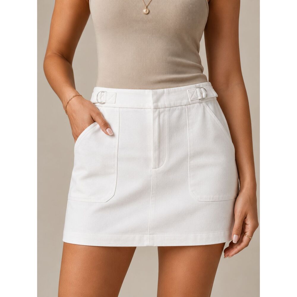 Express White Mini Skirt XLโ NWT Belted Ring Detail Stretch Y2K Monochrome Prep